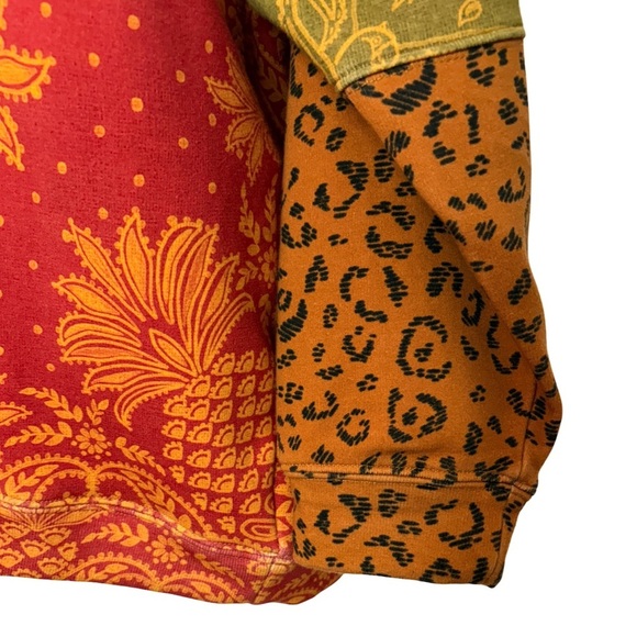 Farm Rio Bandana Dream Mixed Leopard Floral Patchwork Oversized Sweatshirt Sz S - Picture 5 of 14